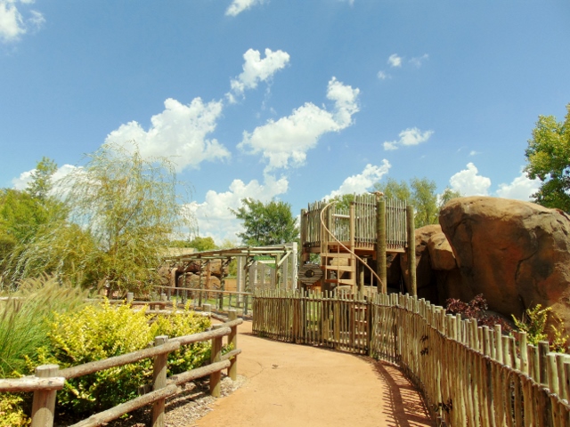 Savannah Walkway Africa Sedgwick County Zoo Wichita KS - The Zoo Review